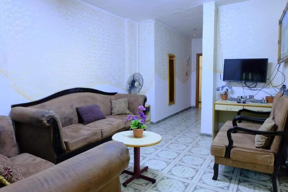 Al Seoudi Furnished Units Διαμέρισμα Az Zarqa Εξωτερικό φωτογραφία